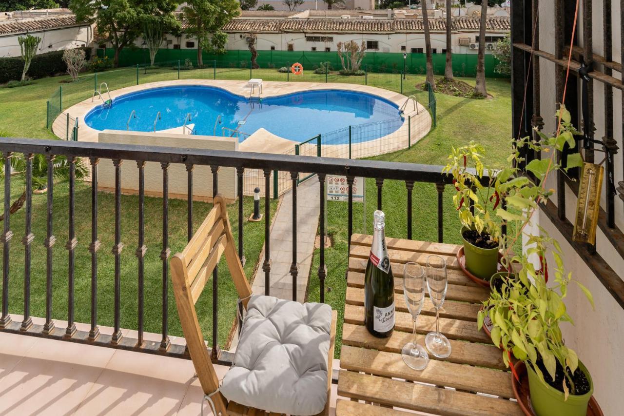 Lovely Apartment Next To The Beach Torremolinos Exterior photo