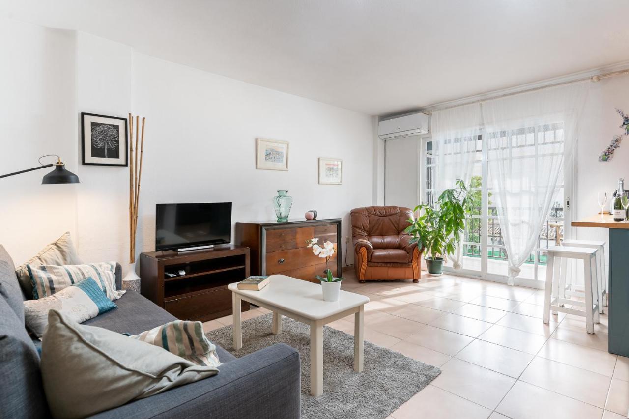 Lovely Apartment Next To The Beach Torremolinos Exterior photo