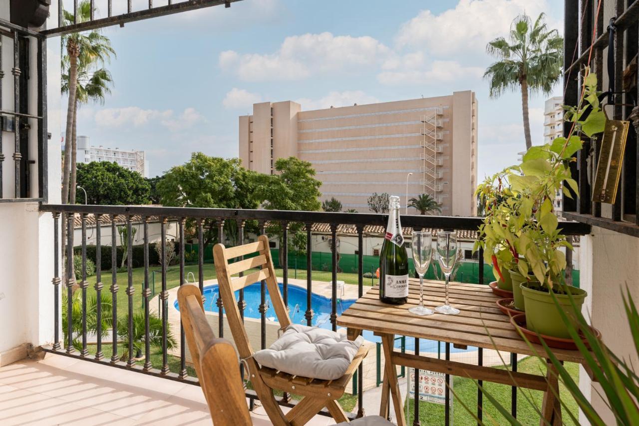 Lovely Apartment Next To The Beach Torremolinos Exterior photo